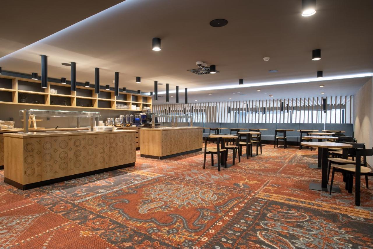 Hotel Nomad Б'єлашница Екстер'єр фото