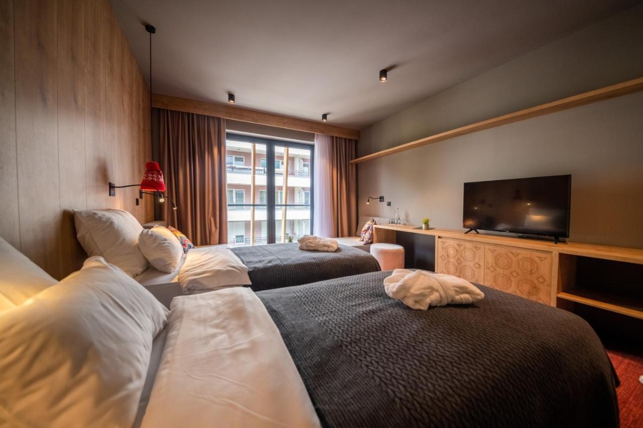 Hotel Nomad Б'єлашница Екстер'єр фото