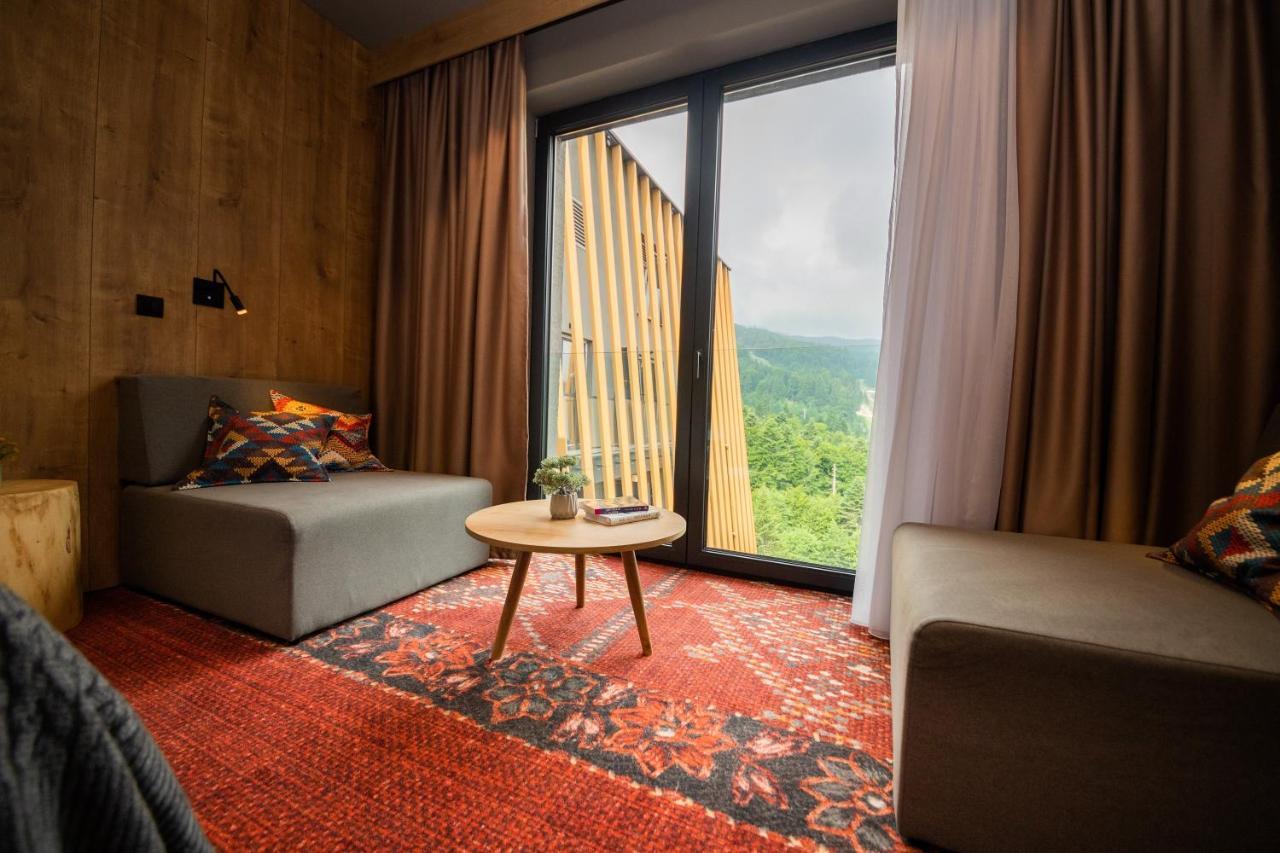 Hotel Nomad Б'єлашница Екстер'єр фото
