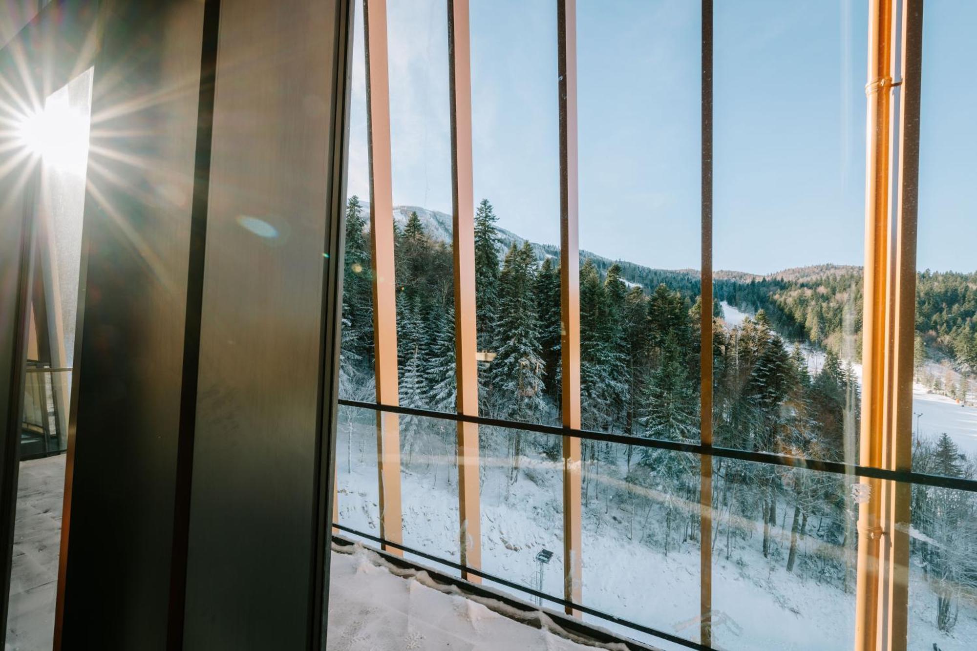 Hotel Nomad Б'єлашница Екстер'єр фото
