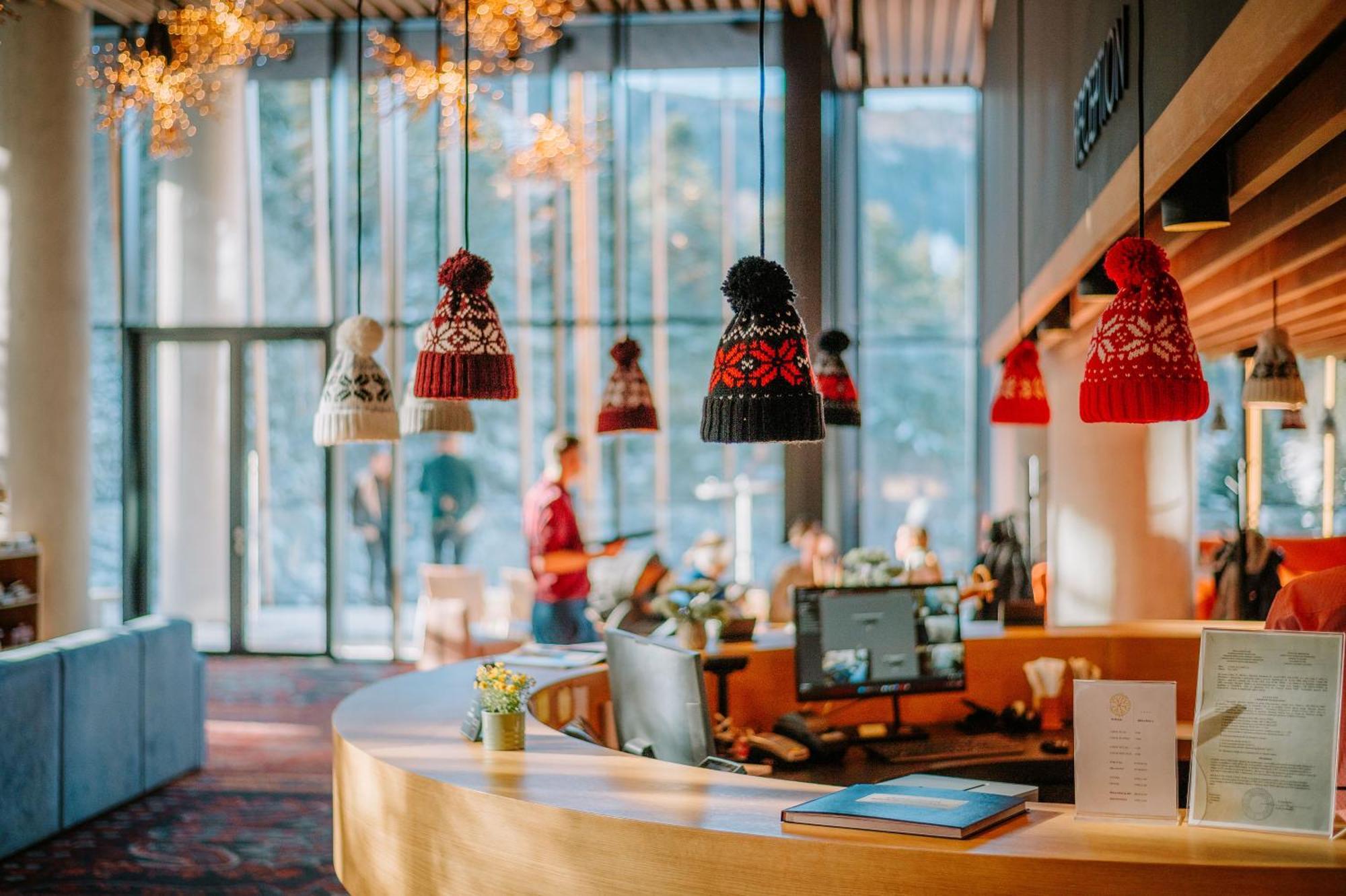 Hotel Nomad Б'єлашница Екстер'єр фото