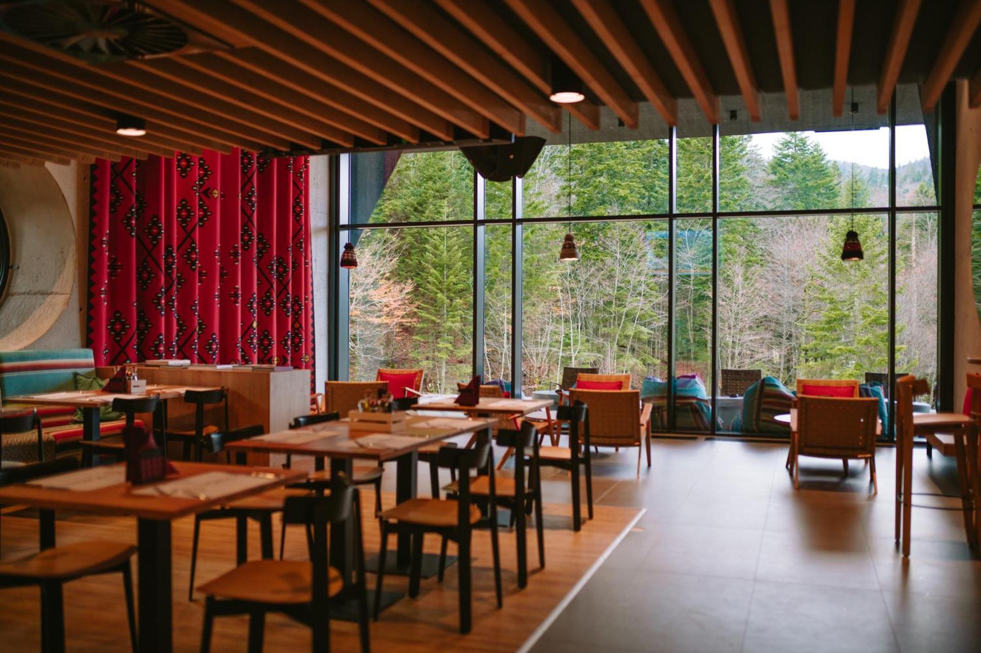 Hotel Nomad Б'єлашница Екстер'єр фото