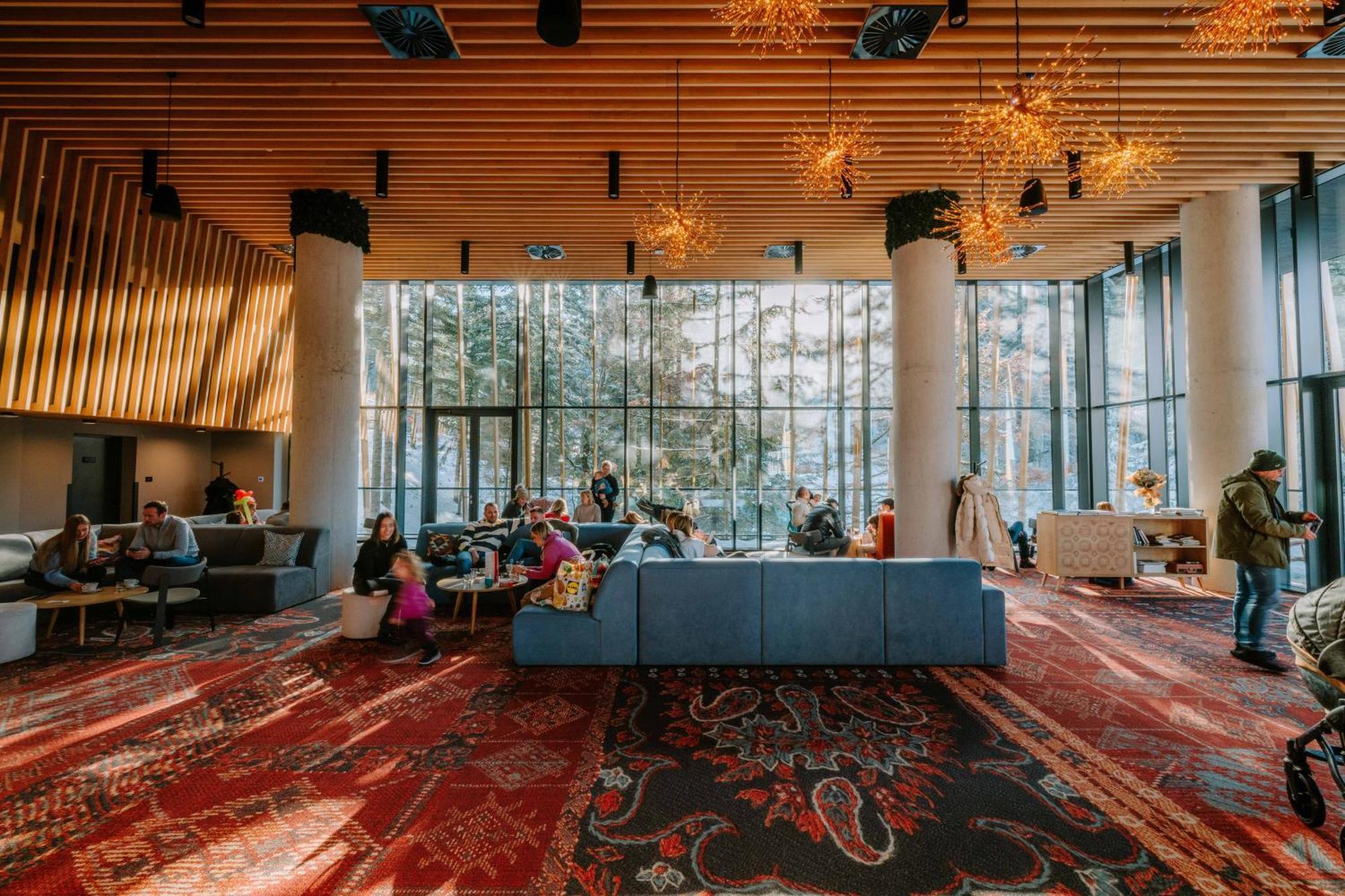 Hotel Nomad Б'єлашница Екстер'єр фото