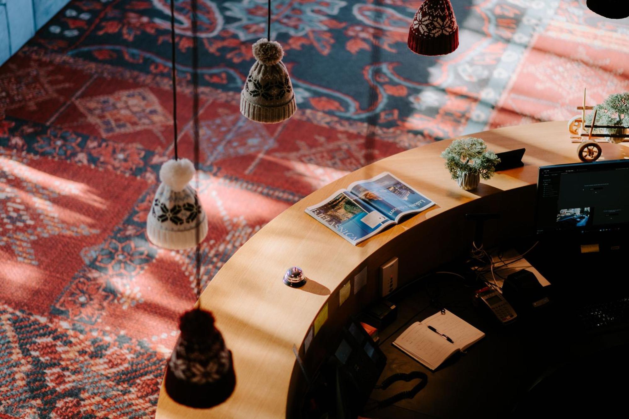 Hotel Nomad Б'єлашница Екстер'єр фото